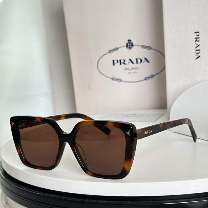Picture of Prada Sunglasses _SKUfw75843107fw